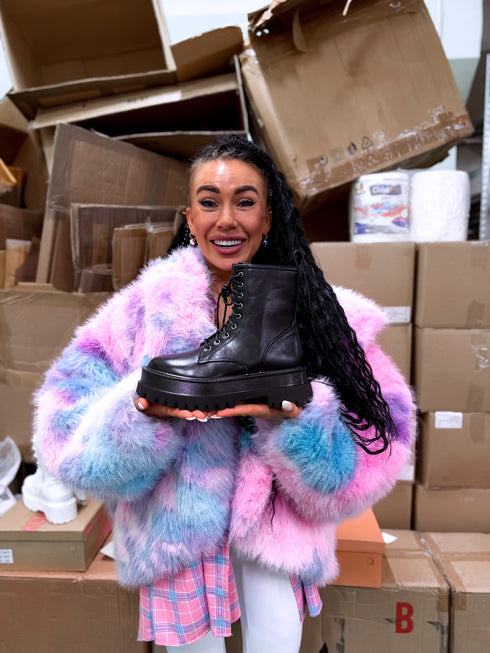 ЧЁРНЫЕ сапоги "SILENT" Y2093